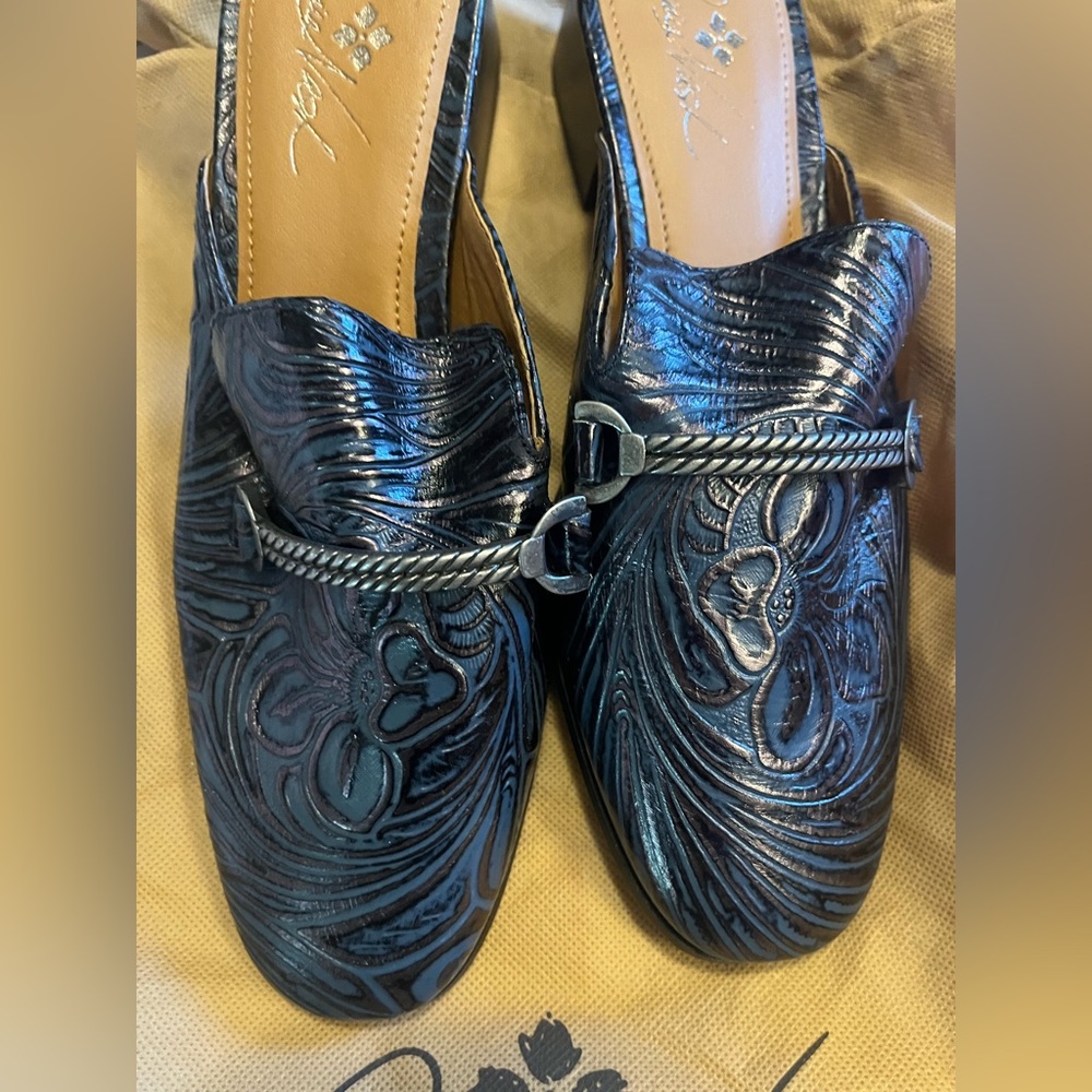 Patricia Nash Embellished Black Slip-On Women's Loafers